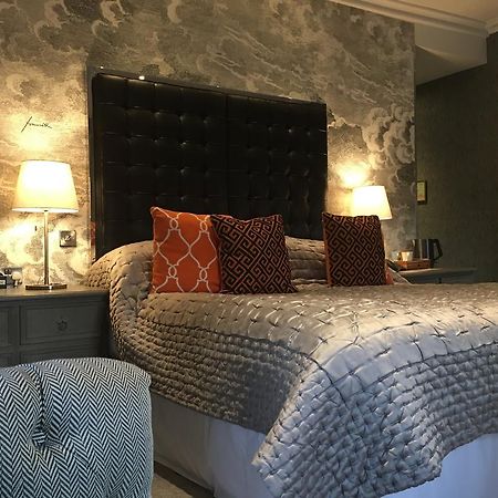 Ynyshir Restaurant And Rooms Макънтлет Екстериор снимка
